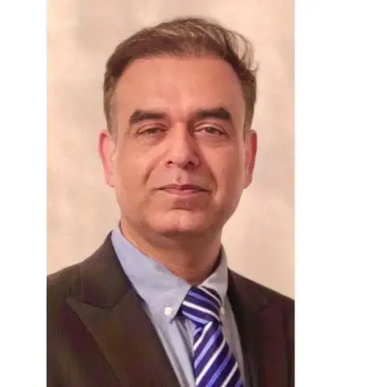 Dr. Vikas Tandon