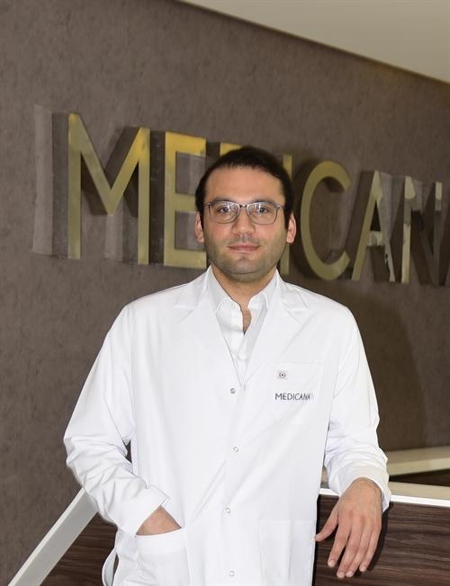 Dr. Umut Zereyak