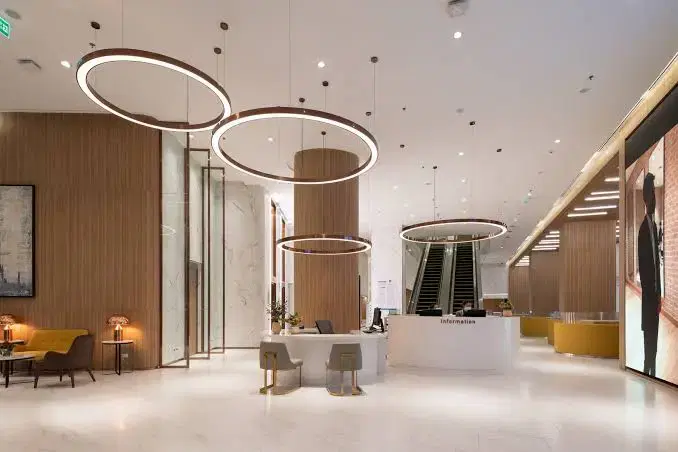 Praram 9 Hospital, Bangkok, Thailand
