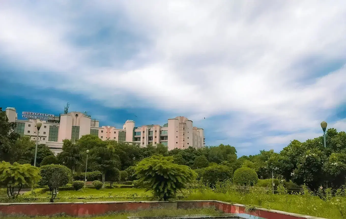 Indraprastha Apollo Hospitals, New Delhi
